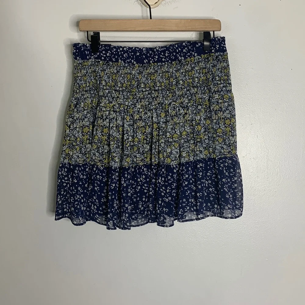 Banana Republic outlet blue floral skirt‎ new